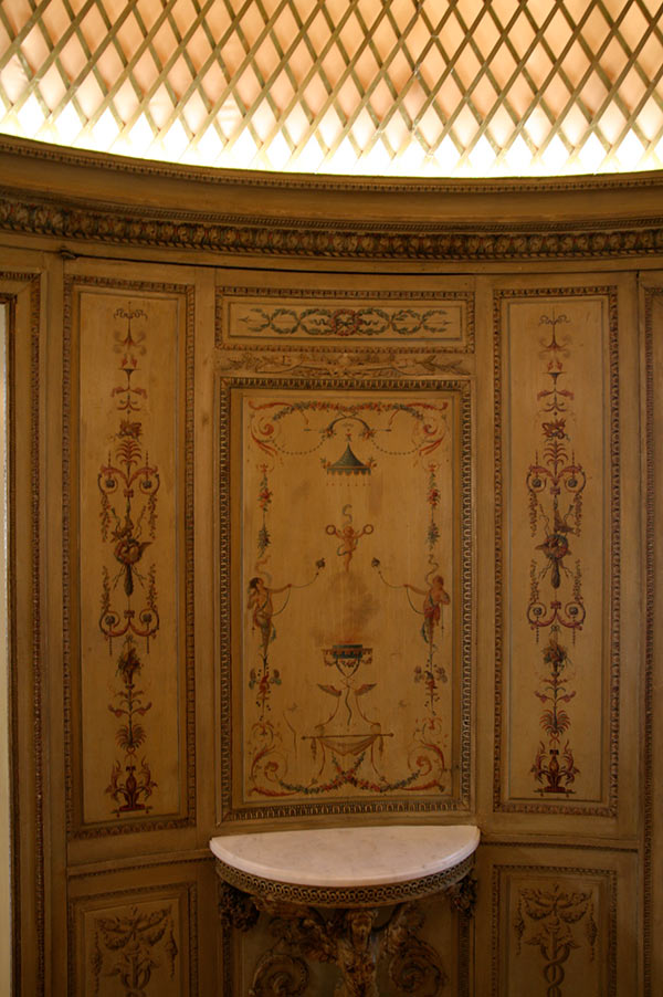 The bathroom of the Villa Ephrussi de Rothschild