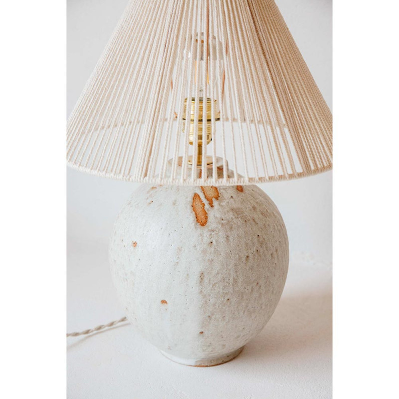 MICHELLE TABLE LIGHT by Gres Ceramics cotton détails