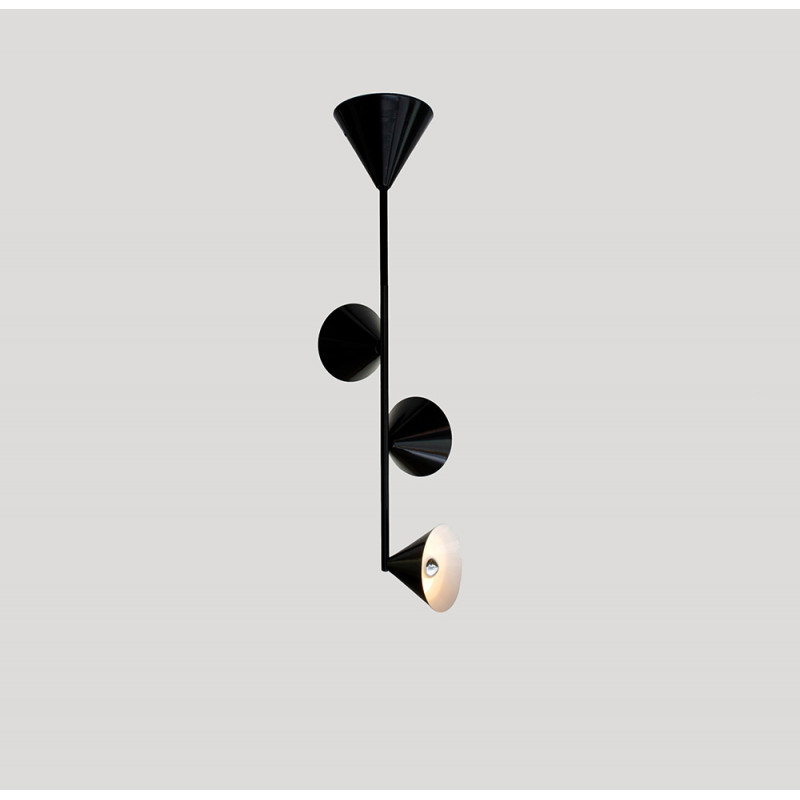 SUSPENSION VERTICAL ONE by Atelier Areti 3 cones