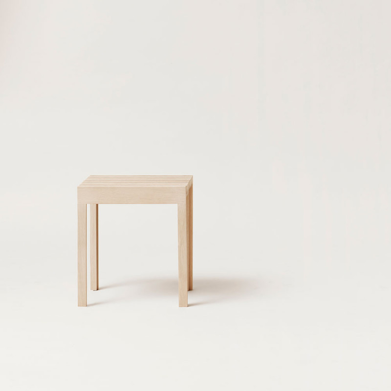 TABOURET LIGHTWEIGHT by Form and Refine chene blanc