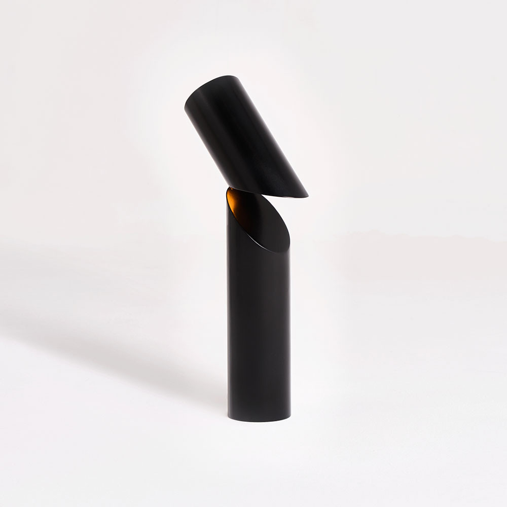 IDA TABLE LIGHT by Axel Chay