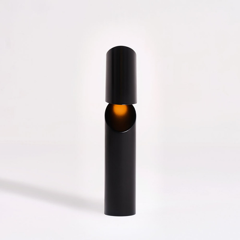 LAMPE DE TABLE IDA by Axel Chay