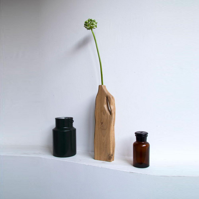 HASARD 2 VASE by Alice Lahana
