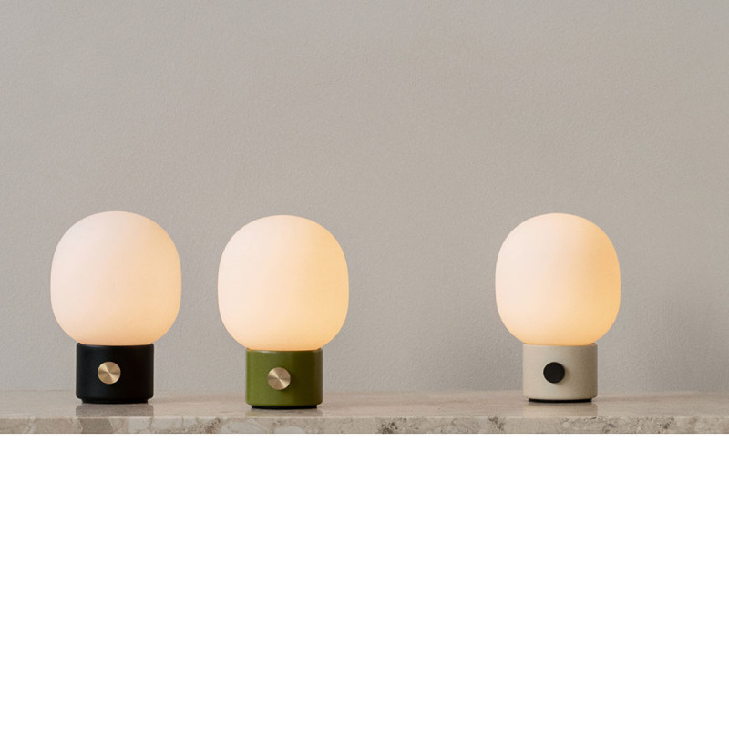 LAMPE PORTABLE JWDA by Menu noir beige et kaki