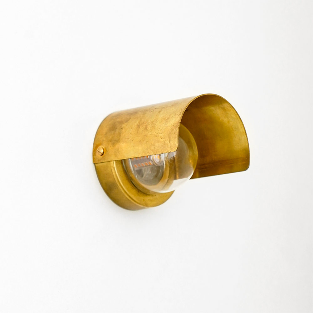 ALBA MONOCLE WALL LIGHT by Contain brass