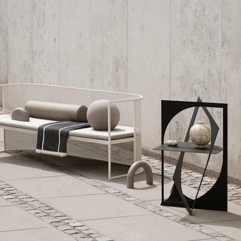 FRAME SCULPTURE by Kristina Dam