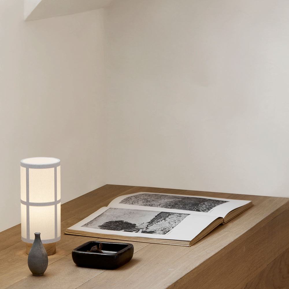 LAMPE DE TABLE HASHIRA PORTABLE by Menu