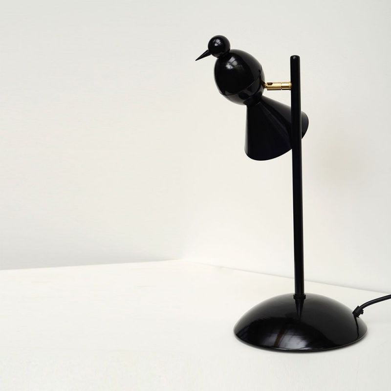 Alouette desk lamp by areti