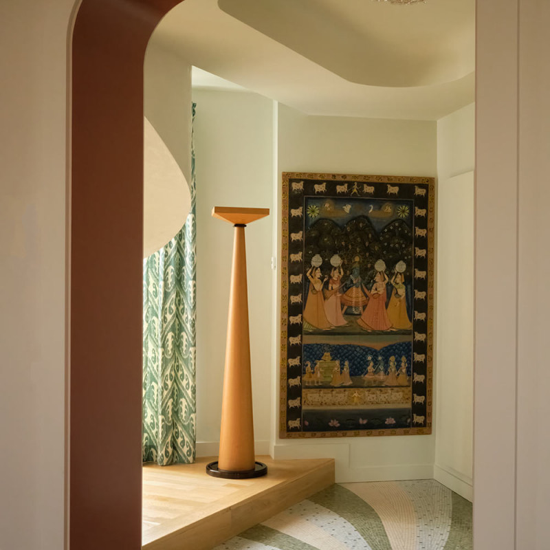 LE FONTAINEBLEAU FLOOR LIGHT by Hauvette & Madani 25850