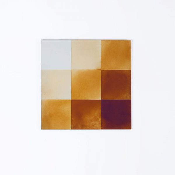 miroir transience carre fond blanc