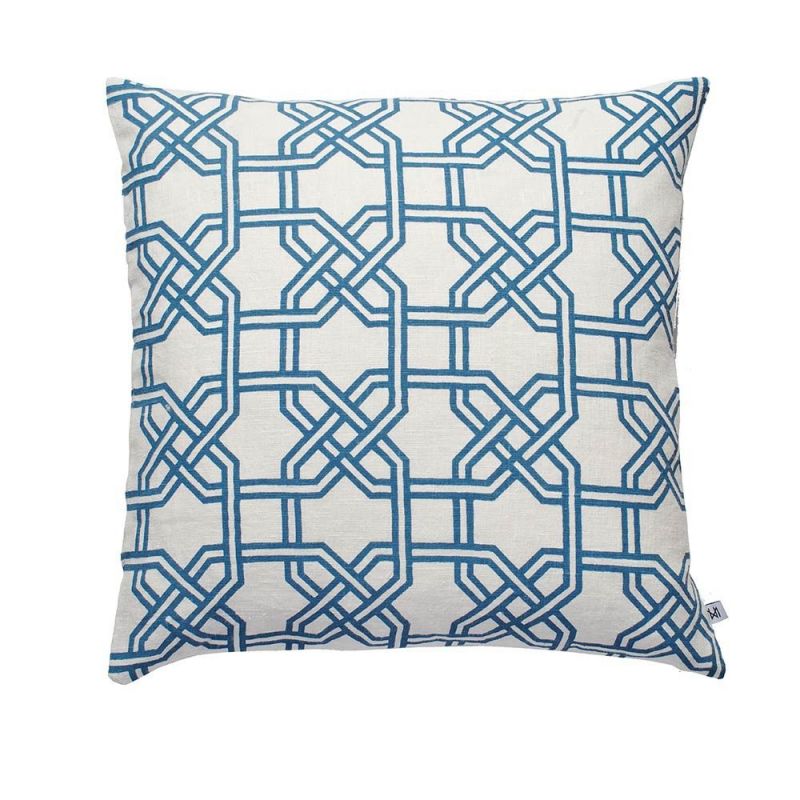 paris cushion by nina kullberg