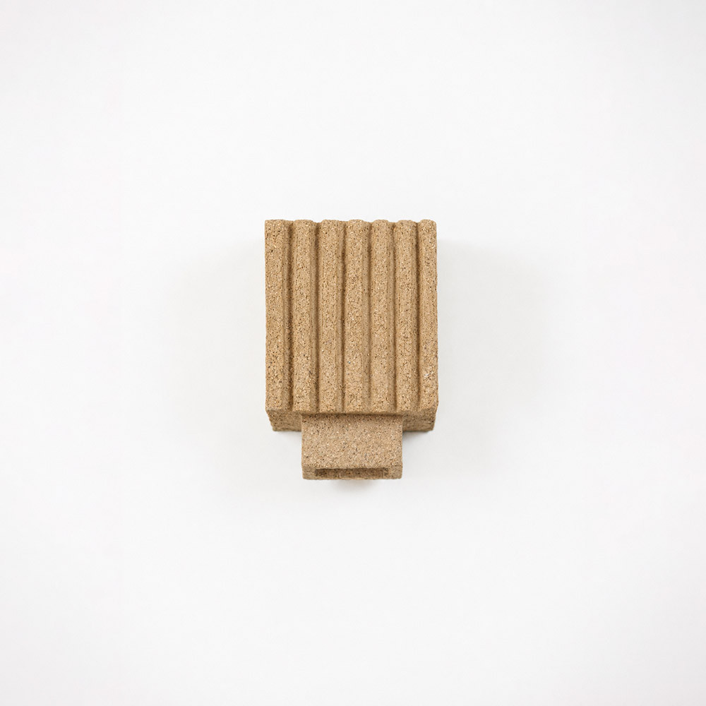 Applique Era, Alan Louis