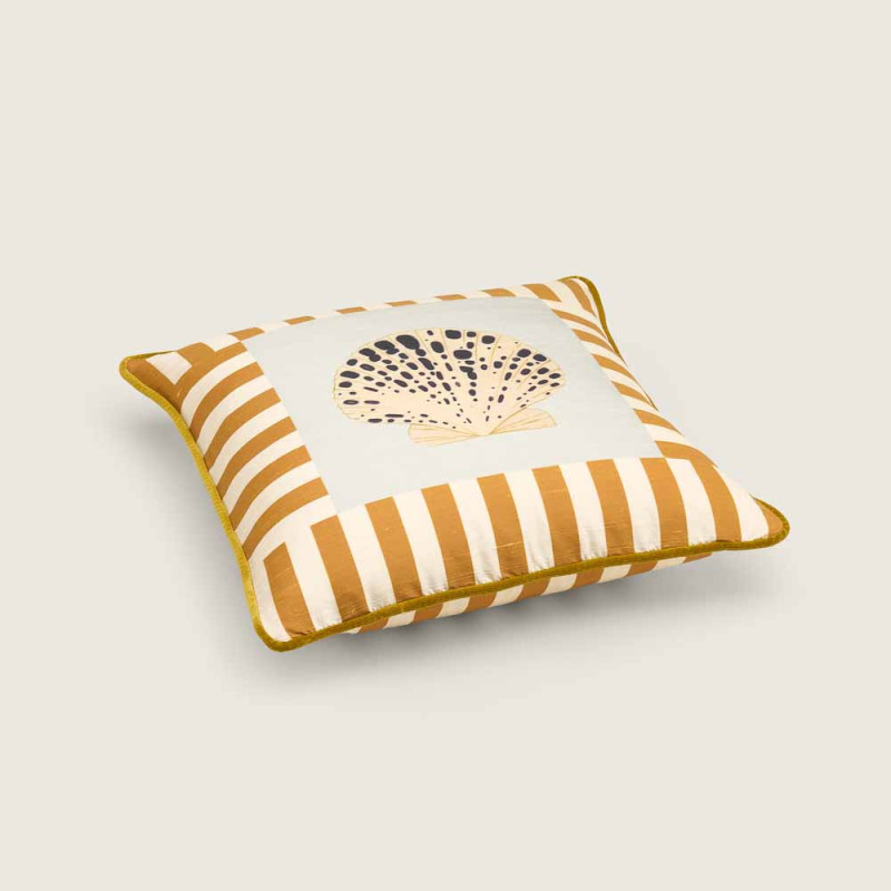 COUSSIN FAN CLUB by Bold and Panache