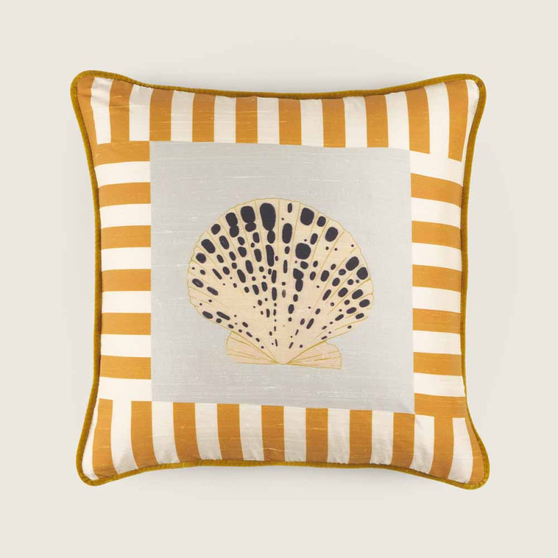 COUSSIN FAN CLUB by Bold and Panache