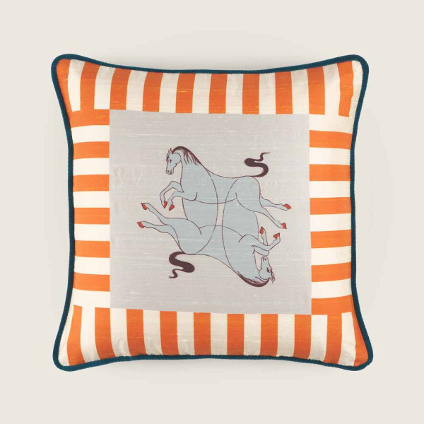 COUSSIN GEMINI by Bold and Panache