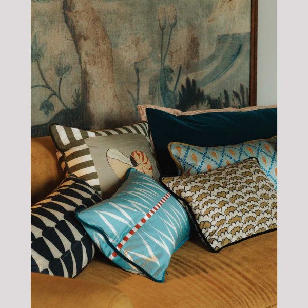 COUSSIN FIBONACCI Vert Sauge by Bold and Panache