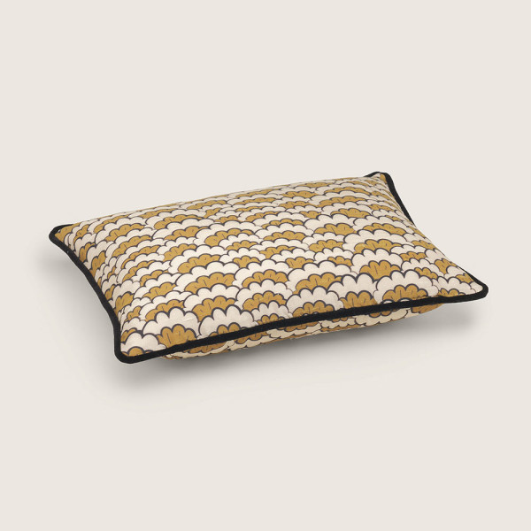 COUSSIN SHOAL by Bold and Panache Miel