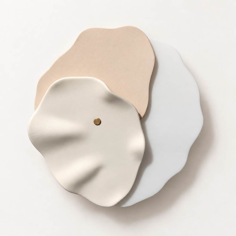 APPLIQUE WANDLAMP TRIO WHITE MARBLE by Amande Haeghen