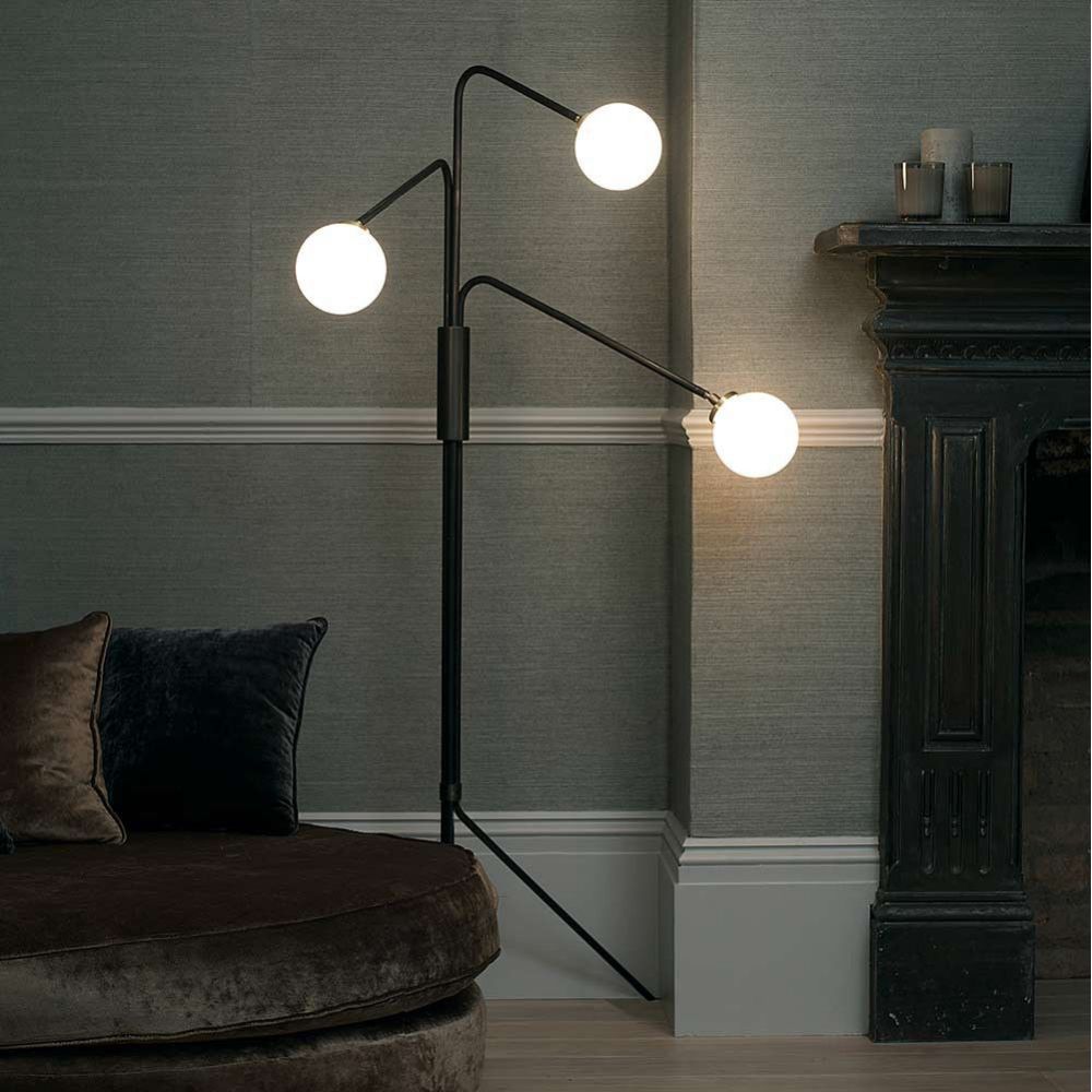 array floor light in a room by CTO lighting