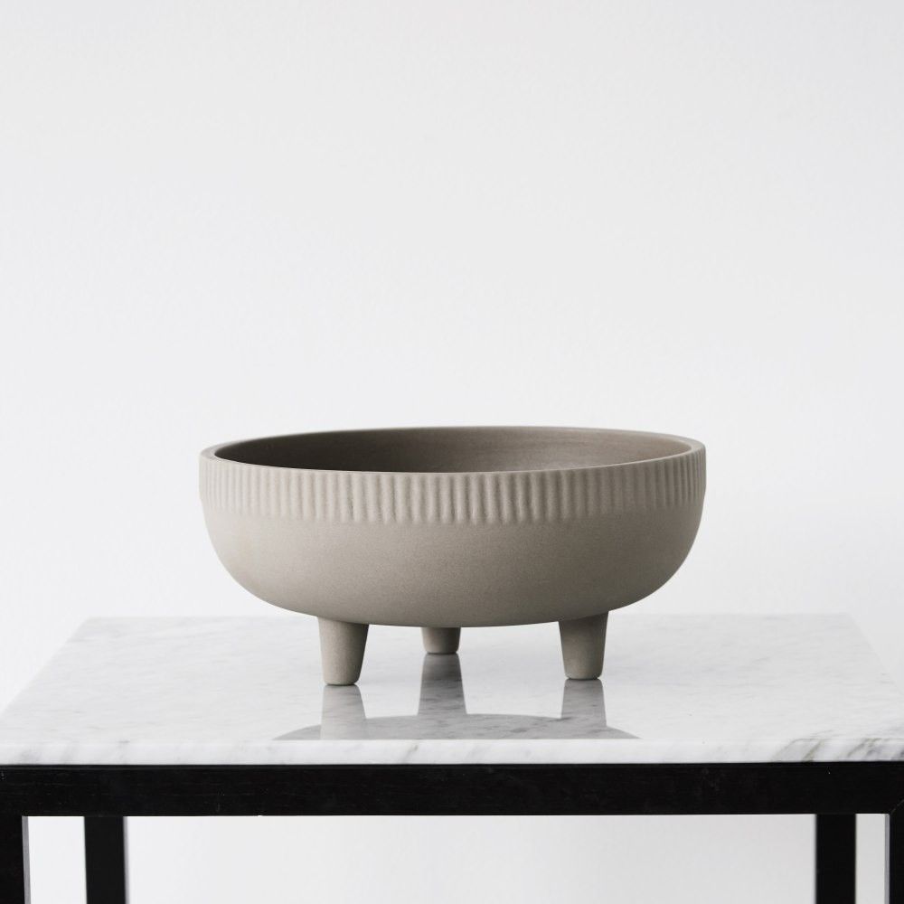 grey medium bowl by Kristina dam