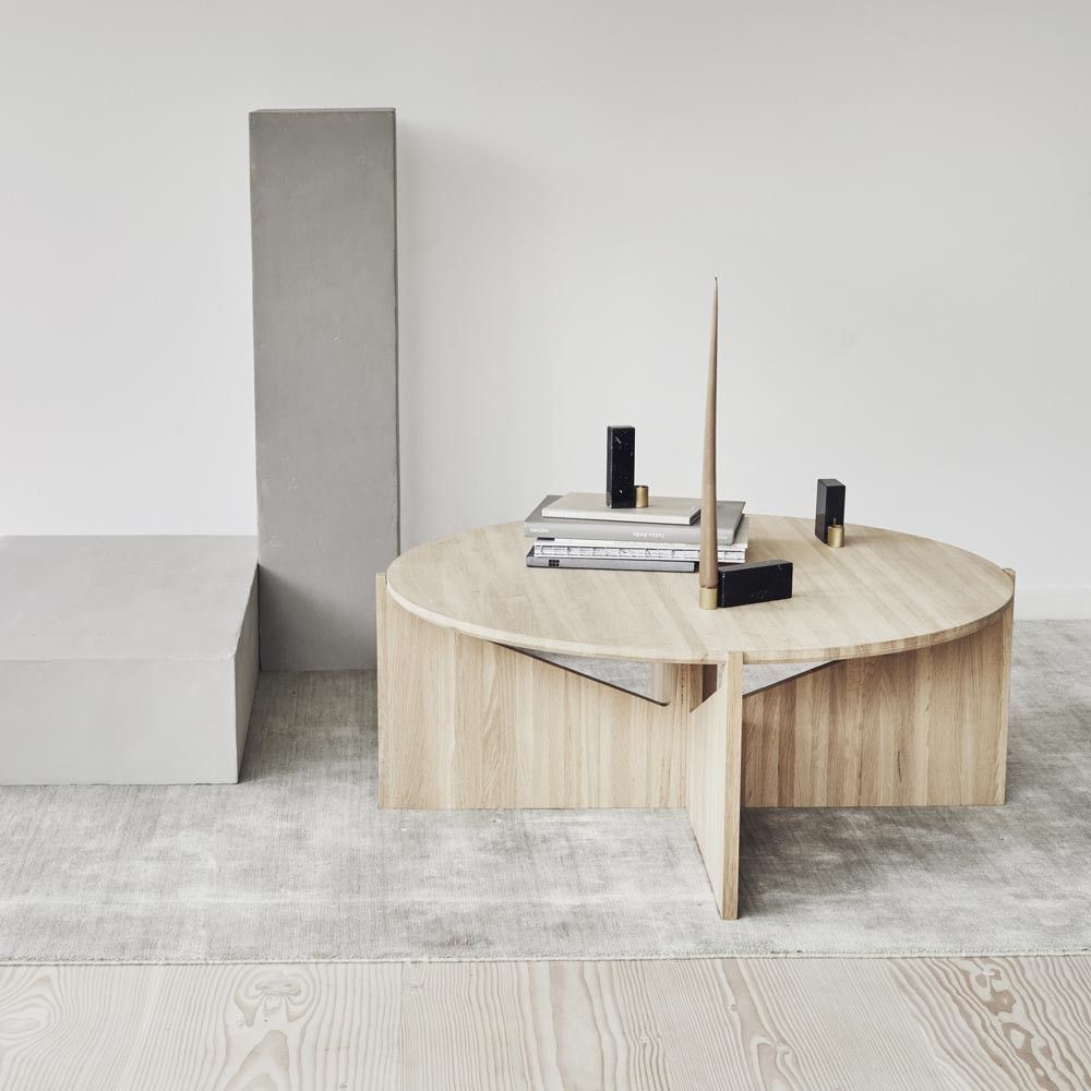 xl table in a sitting room oak version by Kristina Dam