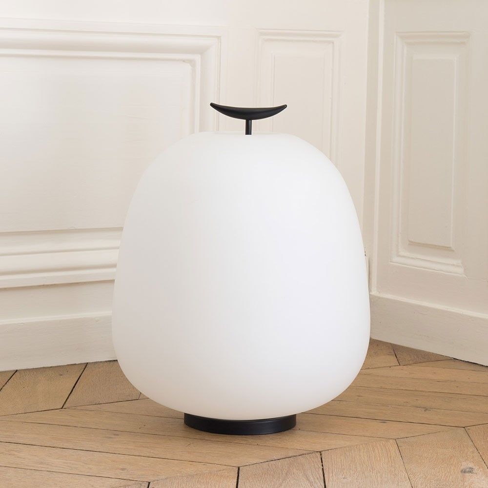 lampe J13 dans un appartement