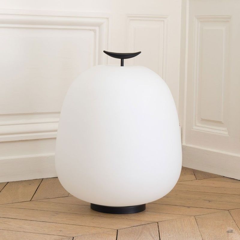 lampe J13 dans un appartement