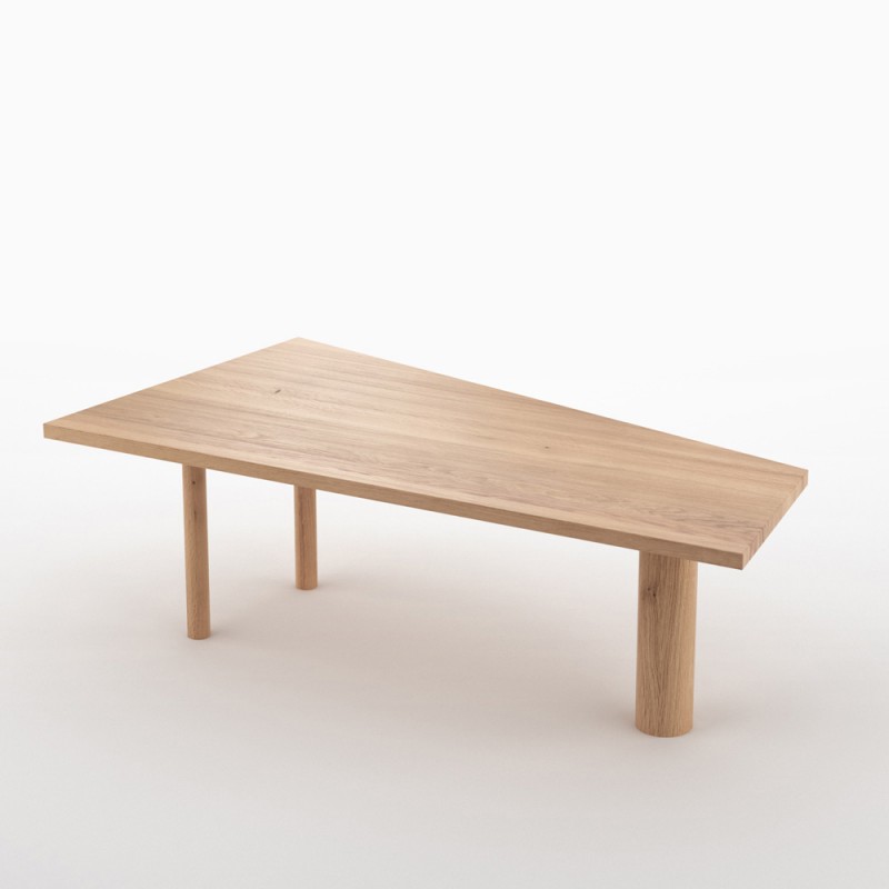 Table trapeze by Atelier Areti