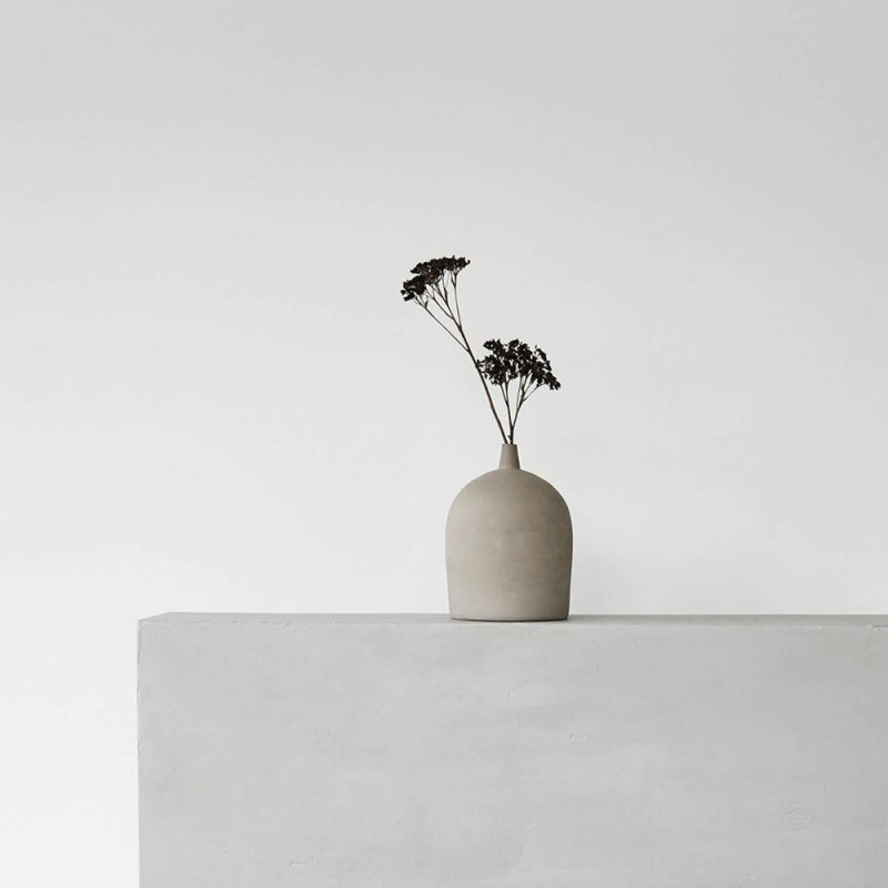 Vase Dome S taupe by Kristina Dam