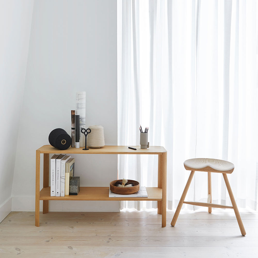 Etagere shelf 1x2 by Form and Refine