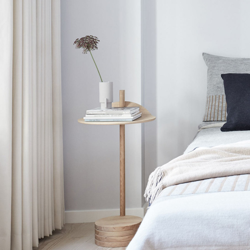 stilk side table Form and Refine