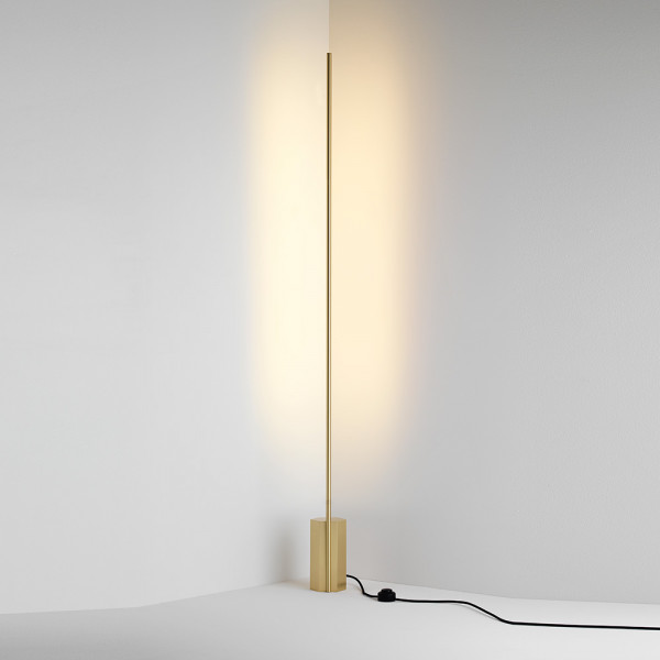 Link floor lamp CVL Luminaires, brass.