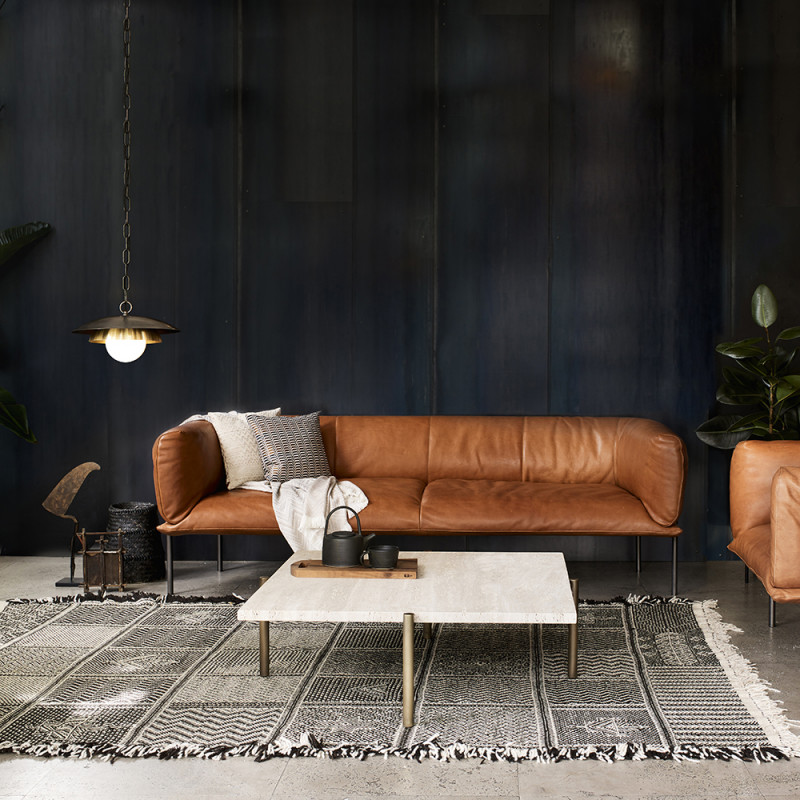 Carapace pendant bar in the livingroom