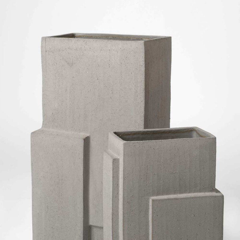 Vases Monolith S et L by Kristina Dam