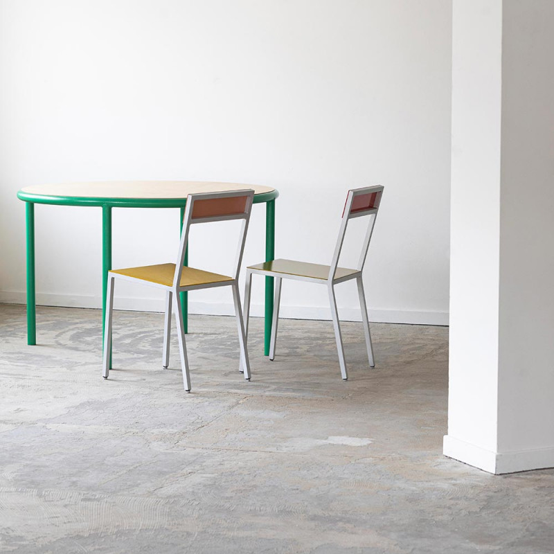 TABLE WOODEN by Valerie Objects mise en scene vert