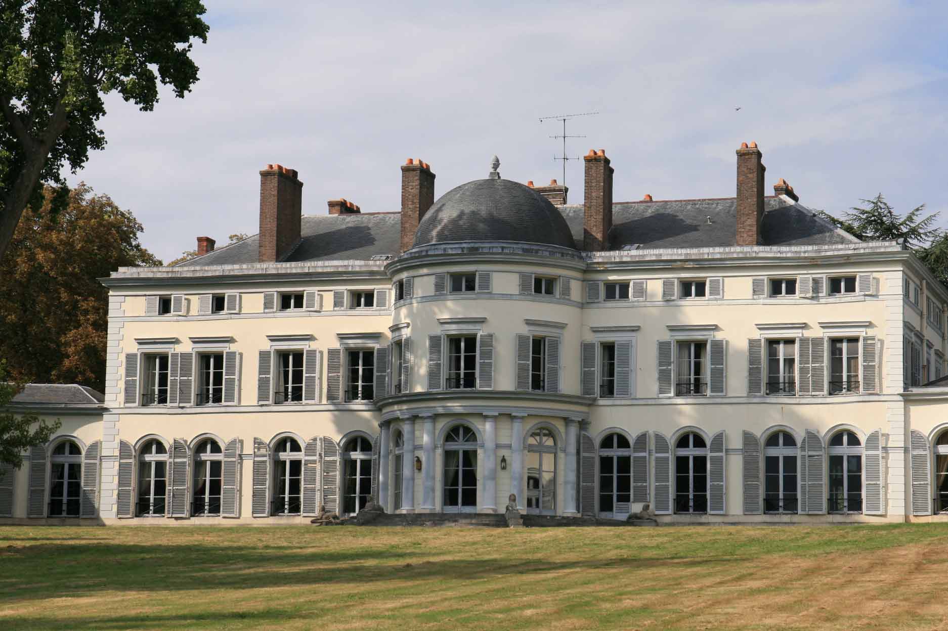 chateau-de-groussay-extérieur